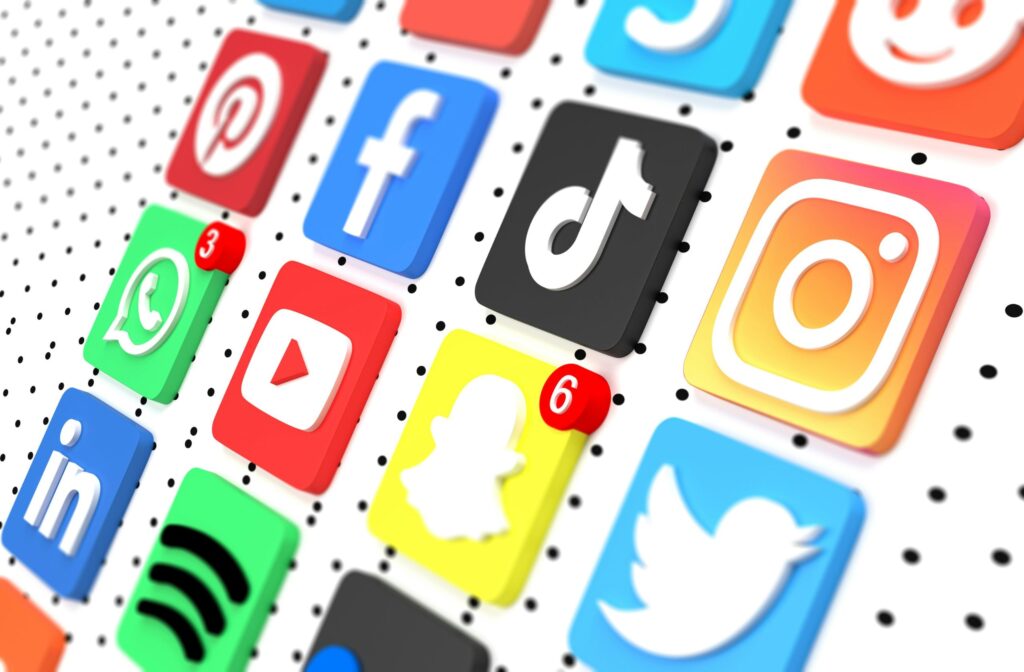 How to Drive Traffic to a Blog - Brainy Millions